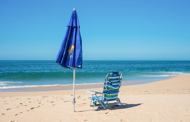 how to pack beach chairs for airplane