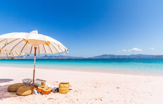 beach umbrella that fits in suitcase